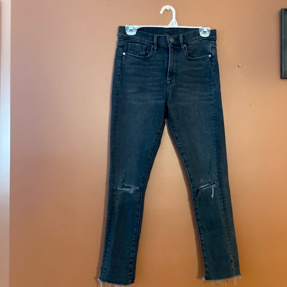 BDG ladies crop twig, high-rise jeans in size 26.